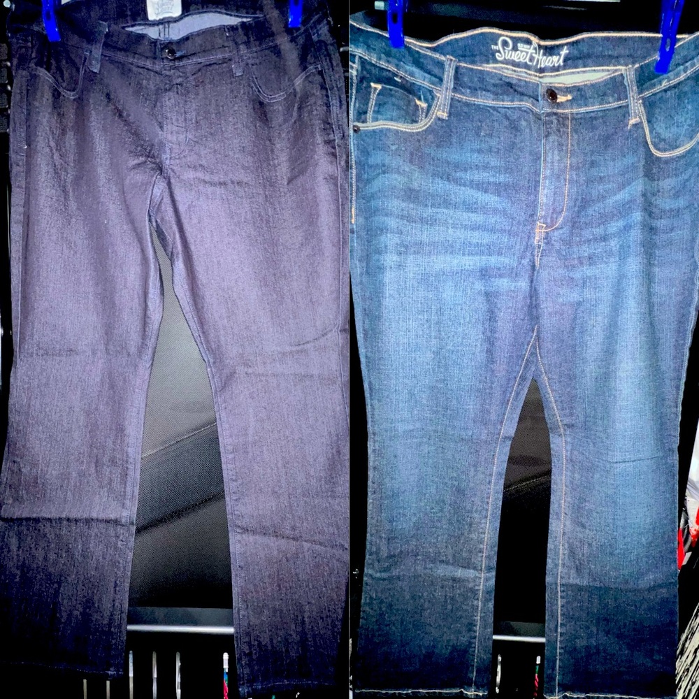 Women's Blue And Black Jeans- 2 Pairs!!